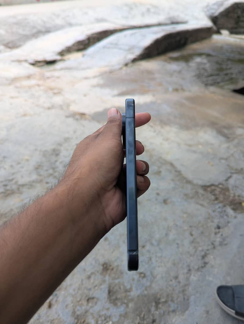 Google Pixel 9 2