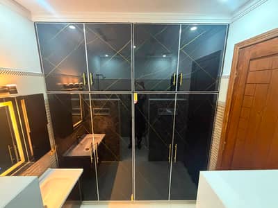2 bed separate portion available for rent pak Arab society