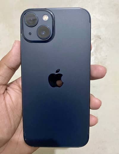 Apple iPhone 13