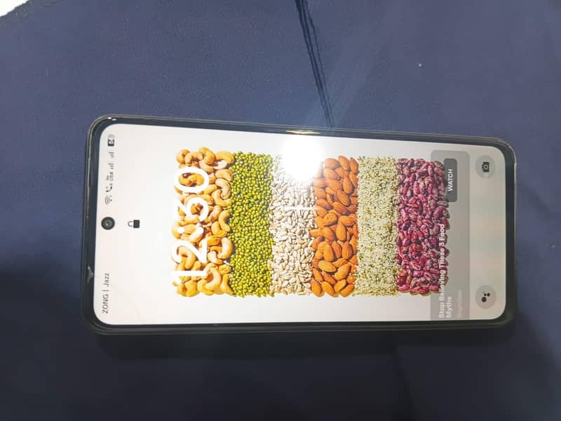 Realme C75 1