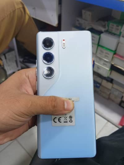 Tecno CAMON 40 Pro