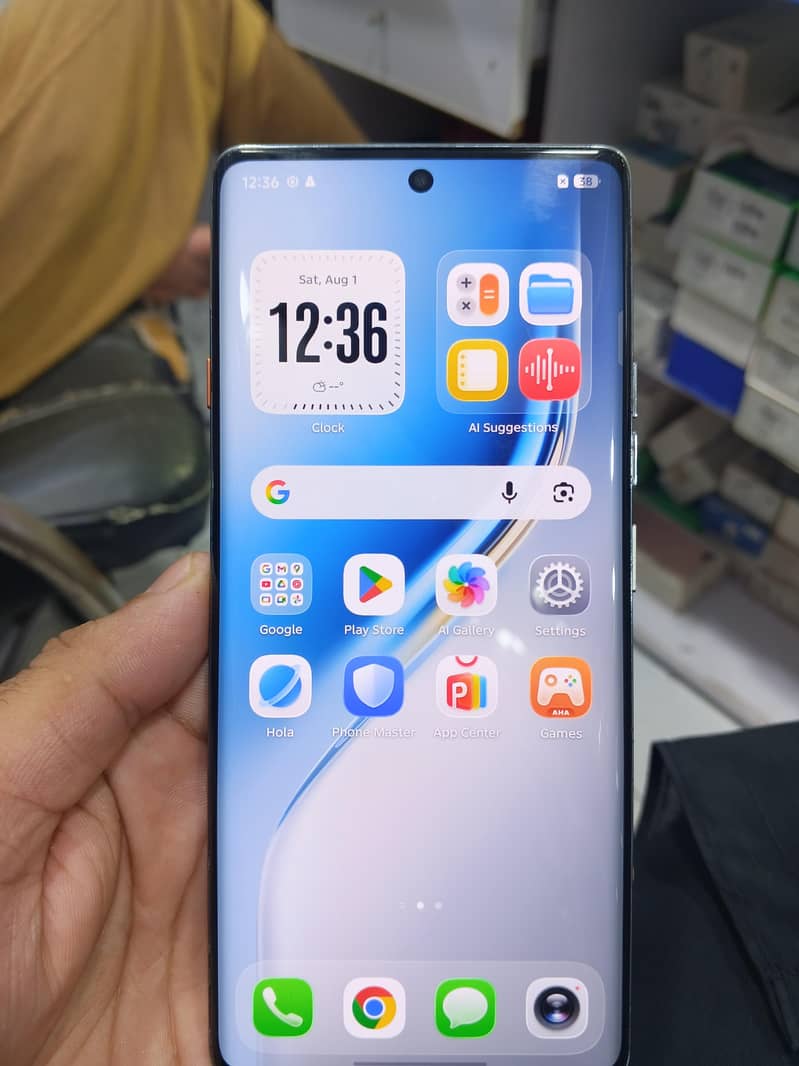 Tecno CAMON 40 Pro 1