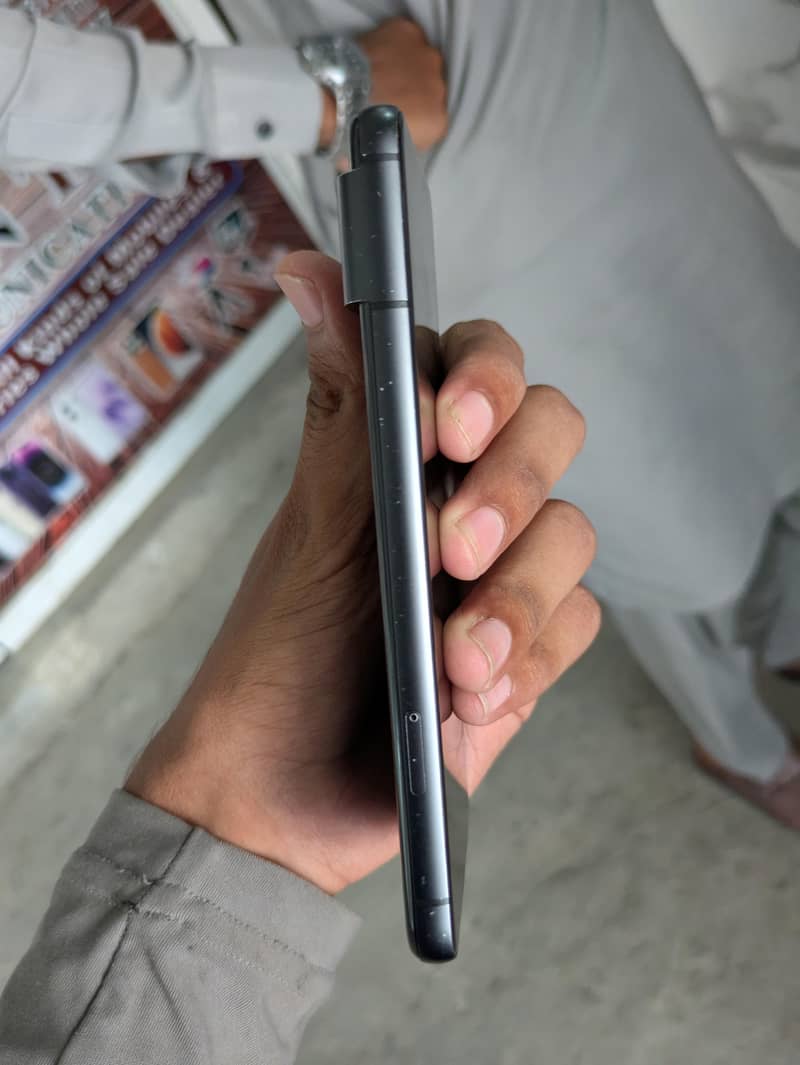 Google Pixel 8 1