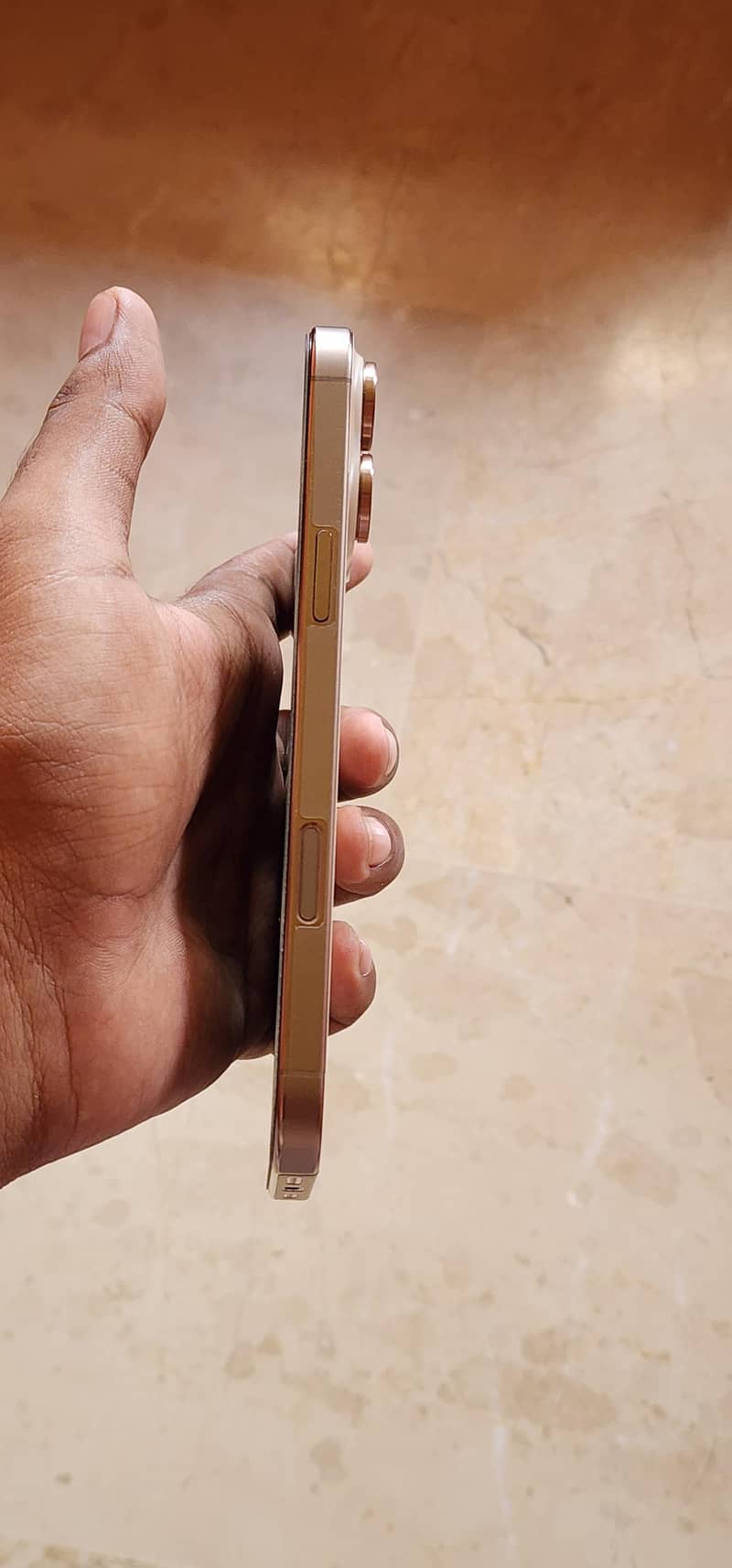 Apple iPhone 16 Pro Max 5