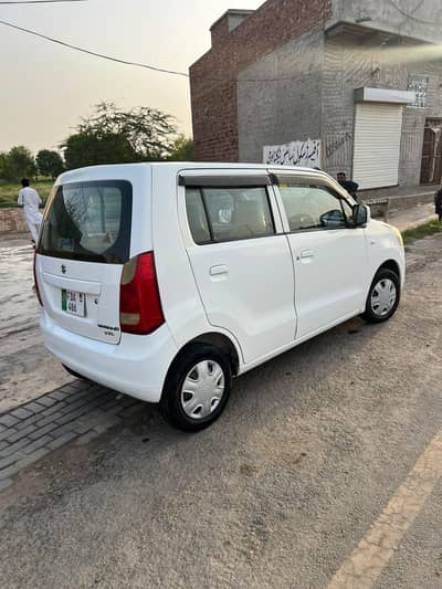 Suzuki Wagon R 2015