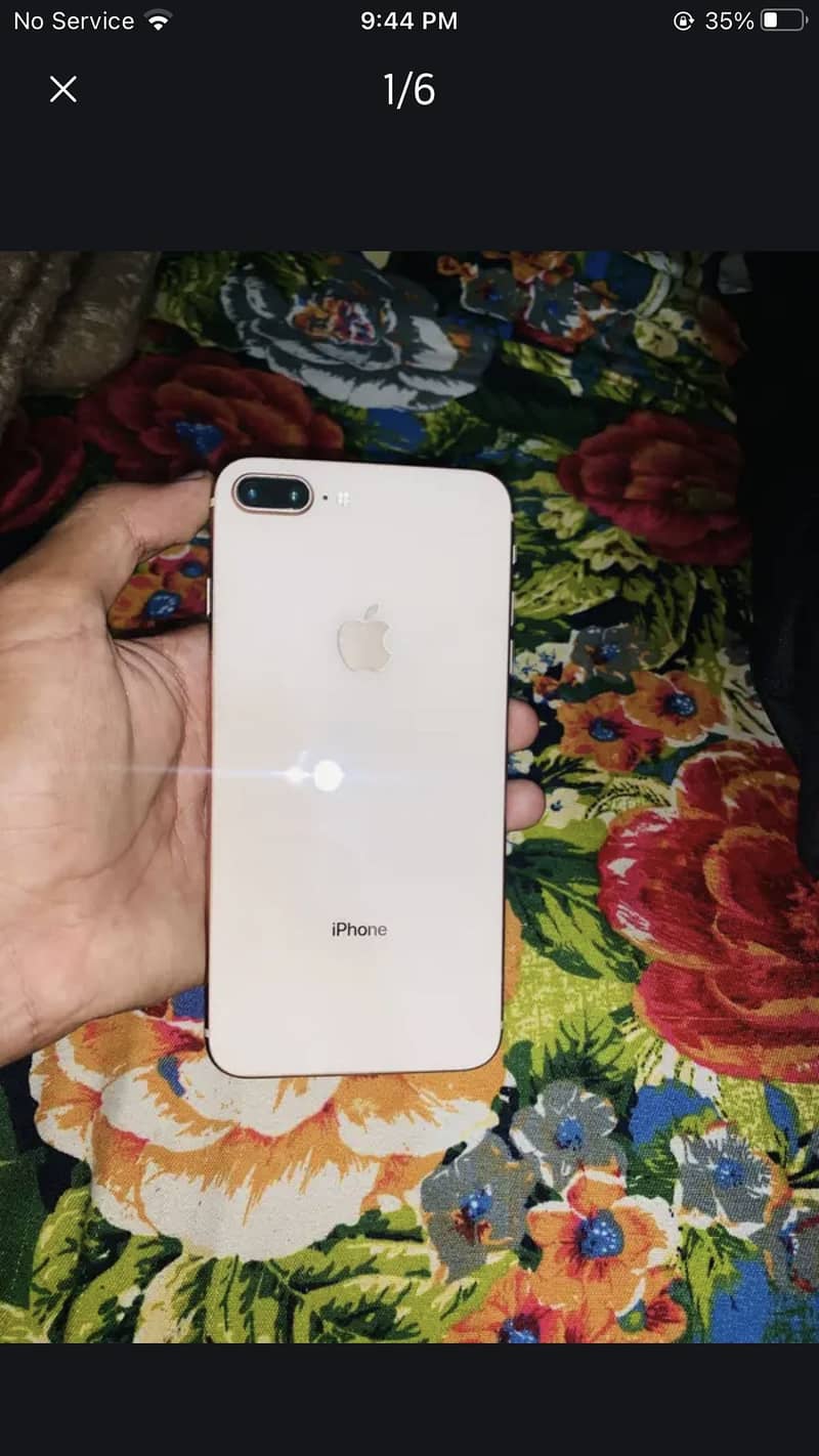 Apple iPhone 8 Plus 1