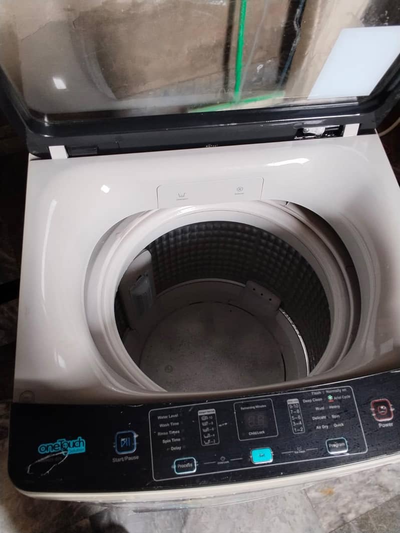 Fully Automatic Haier washing machine 1