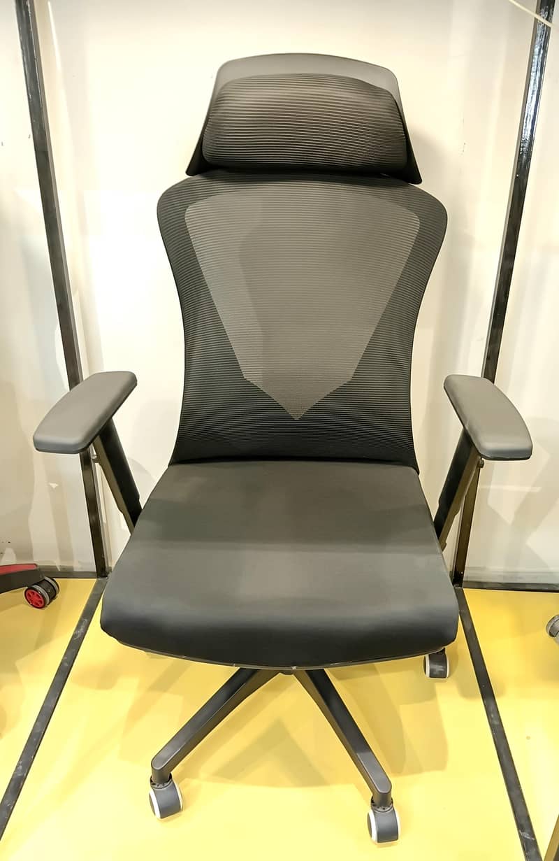 Executive Office Chairs 18