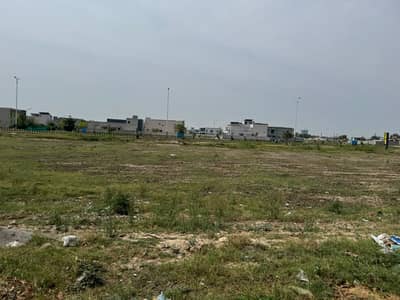 Prime 1 Kanal Residential Plot for Sale in DHA Phase 8 Ivy Green Block Z6 Plot No. 76 | Low Plot Number | Lush Green Community