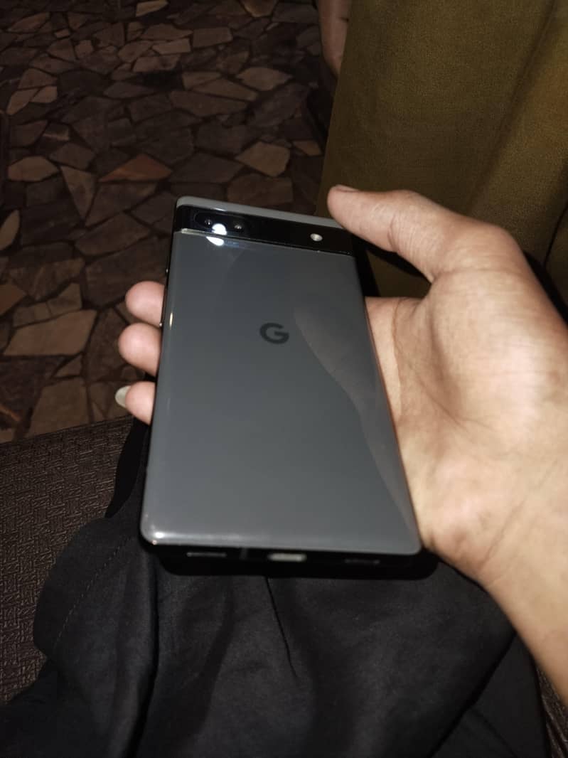 Google Pixel 6a 3