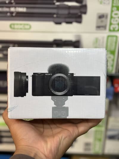 Sony ZVE10 Box pack Available in Black & White Colour