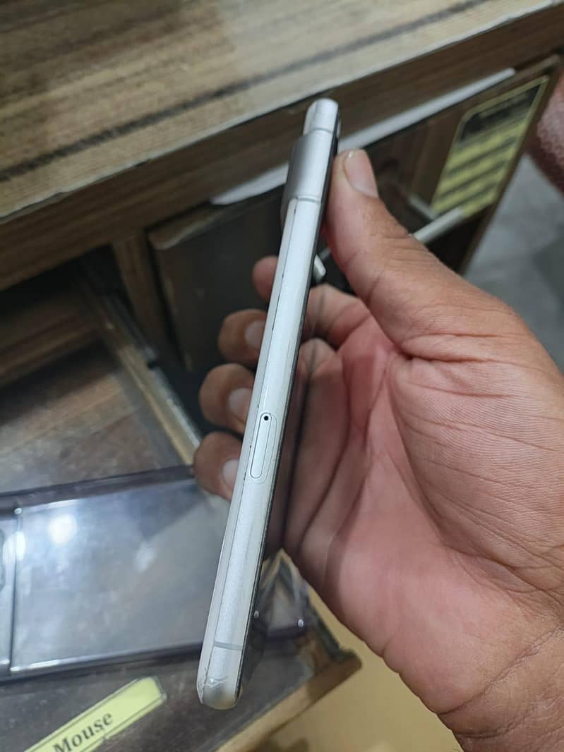 Google Pixel 7 3