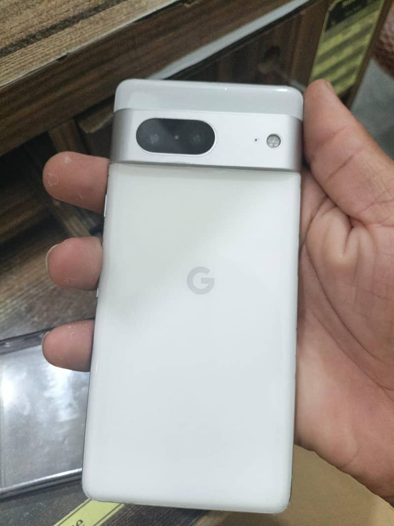 Google Pixel 7 5