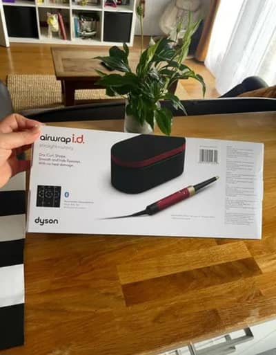 dyson airwrap id hs08