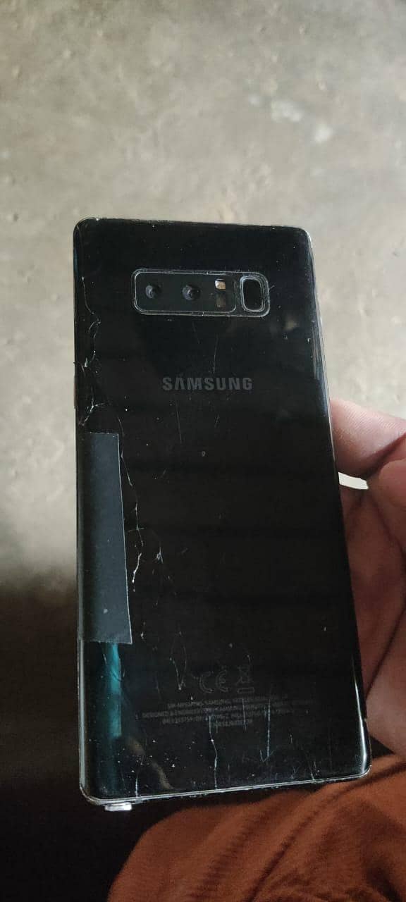 Samsung Mobile Note 8 3
