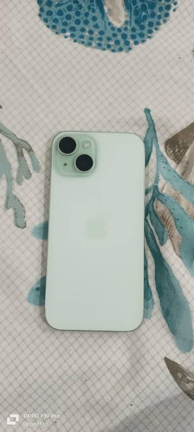 Apple iPhone 15