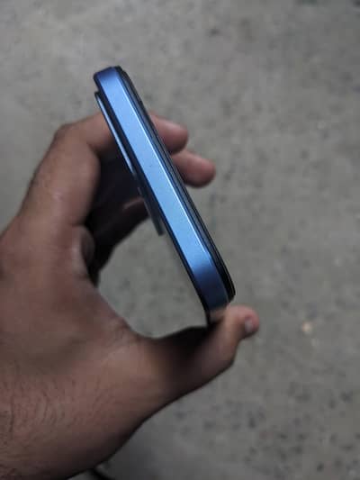 Realme C85