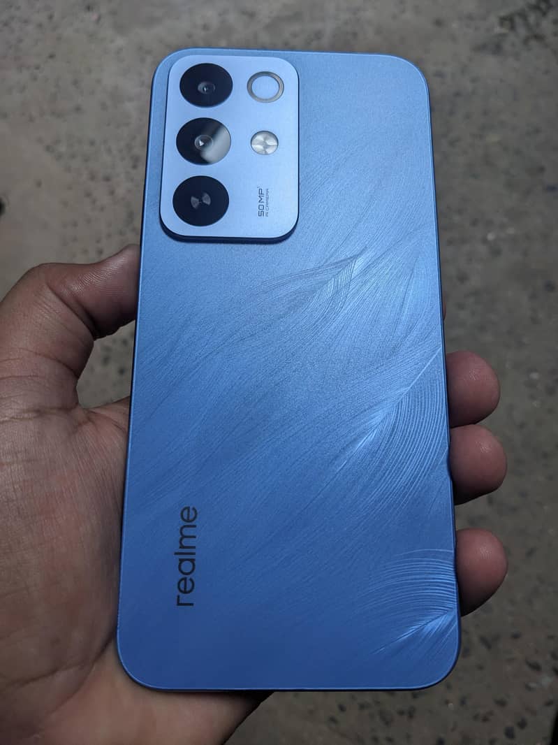 Realme C85 7