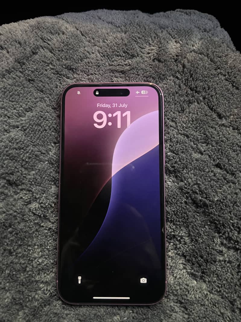Apple iPhone 16 Plus 1