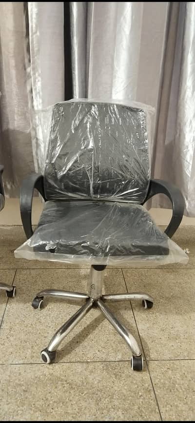Brand New Office Chair – Black | Comfortable & Durable
