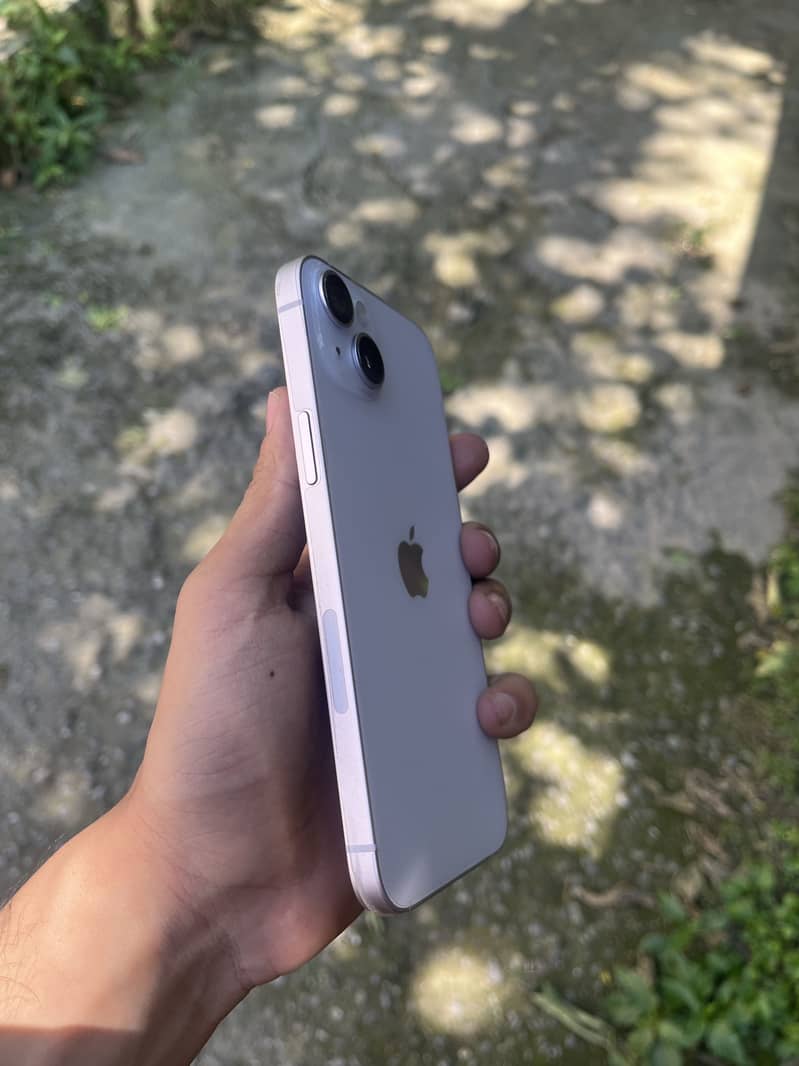 Apple iPhone 14 plus 3