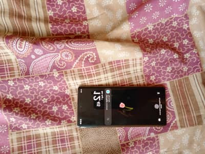 Itel S25 Ultra edge