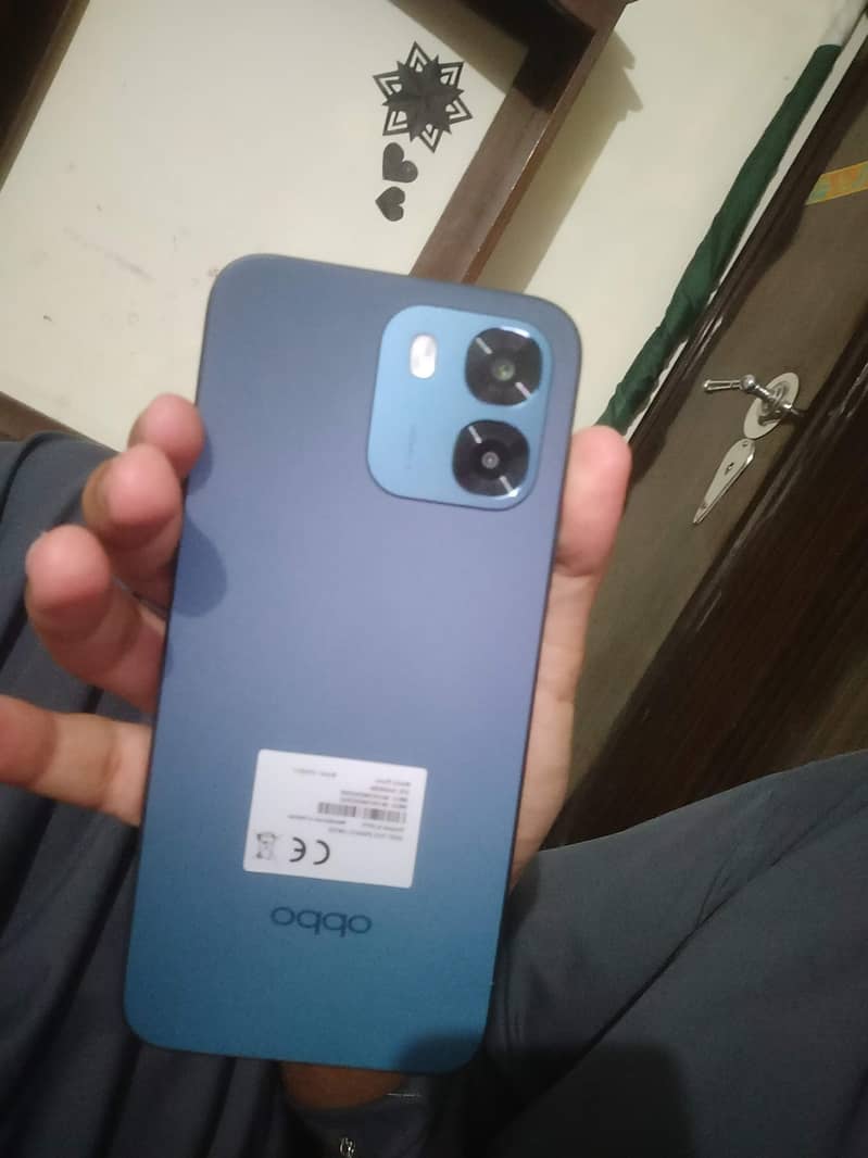 OPPO A6 0