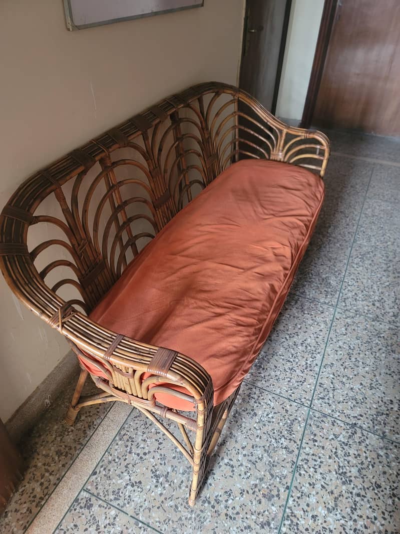 Bed set with sofas and tables 0
