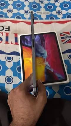 ipad pro 11inch 256GB SIM