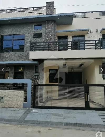 Triple Storey House Size 30-60 Brand New House For Sale Location Islamabad