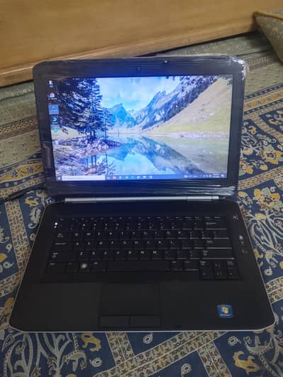 Dell latitude E5420 Core I-5 8GB Ram 500 GB Hard Drive
