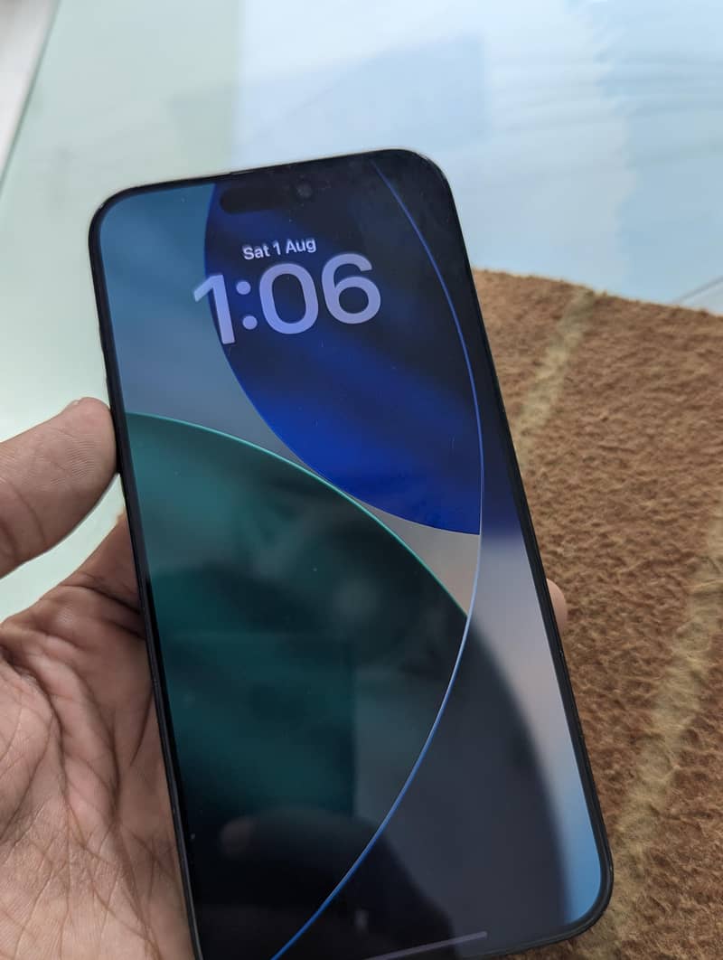 Apple iPhone 15 Pro Max 6