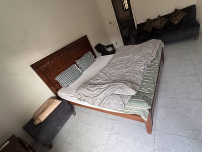 Bed Set, 2 Sidetables - Free Mattress
