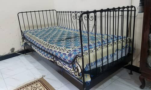 Metal single bed (03431103274)