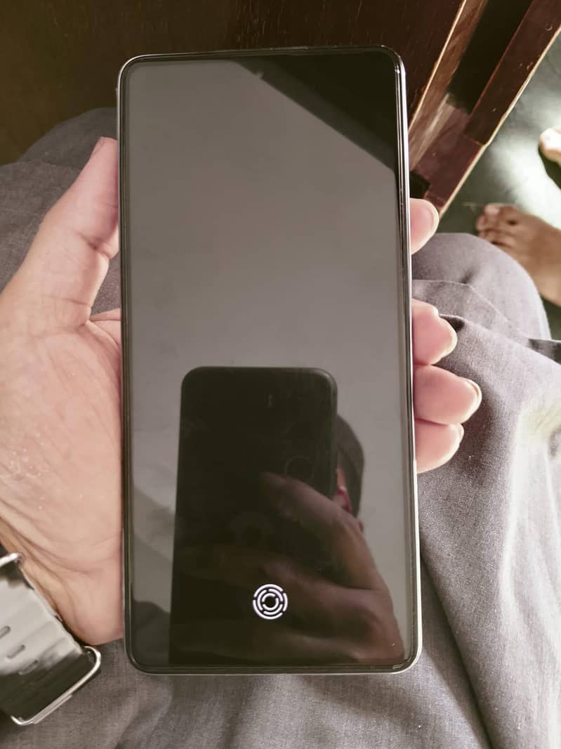 Tecno CAMON 20 2
