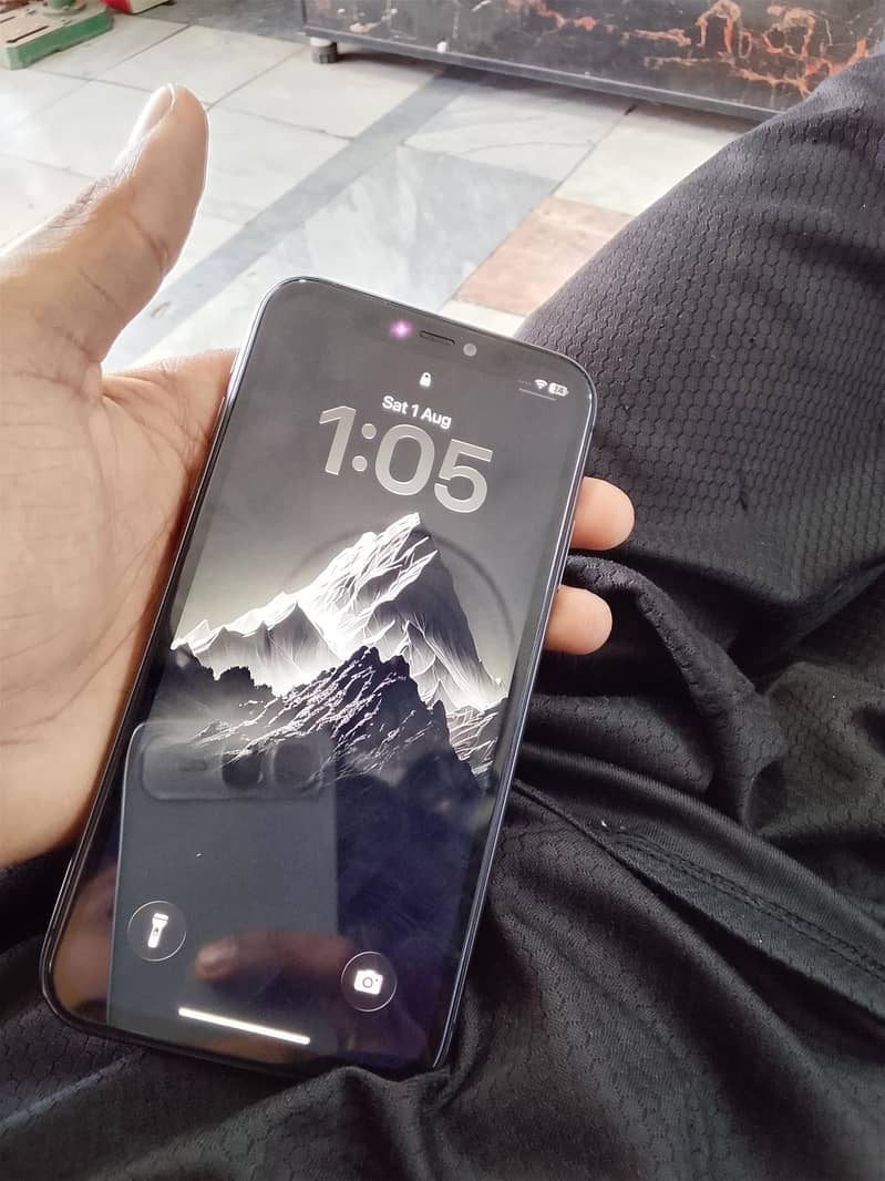 Apple iPhone 11 1