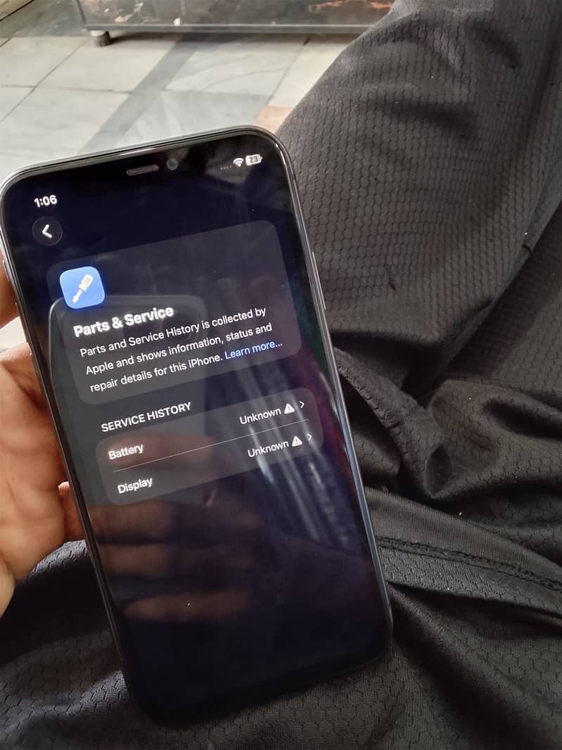 Apple iPhone 11 4