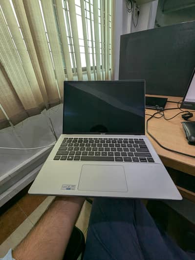 Acer swift go 14 core i5 13 generation 8gb ddr5 512gb nvme