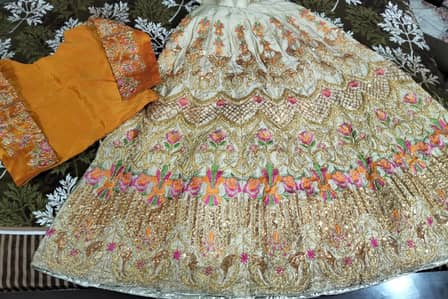 Mehandi Lahanga For Sale