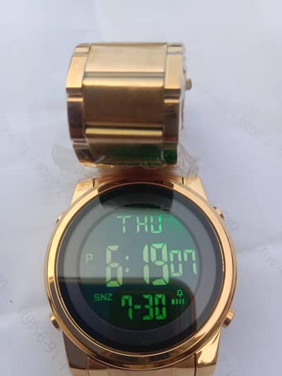 Wrist Watch Golden Colour