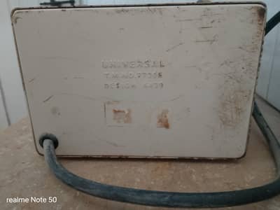 Heavy Duty Automatic Voltage Stabilizer in Good Condition