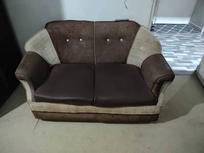 Sofa for Sell in 999