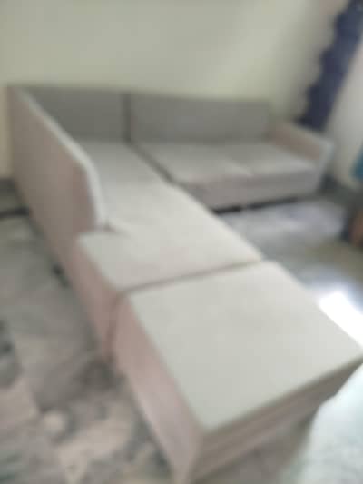 L shape sofa 4 seater with table