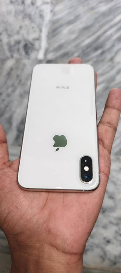 Apple iPhone XS