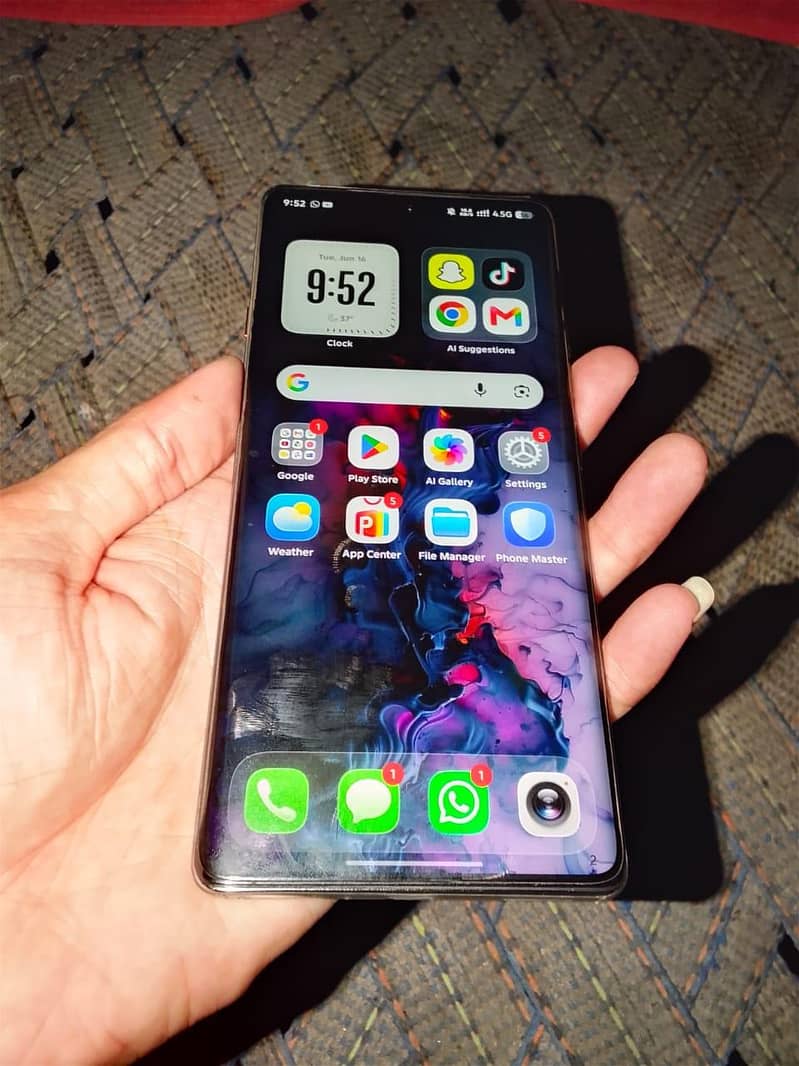 Tecno CAMON 40 Pro 3