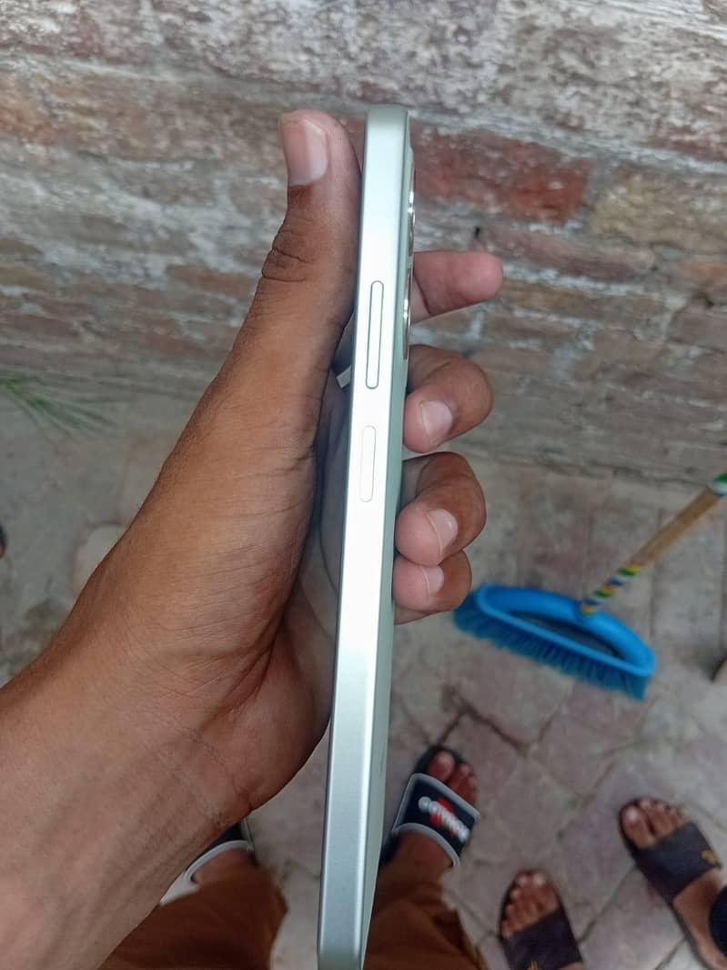 OPPO A5 Pro 3