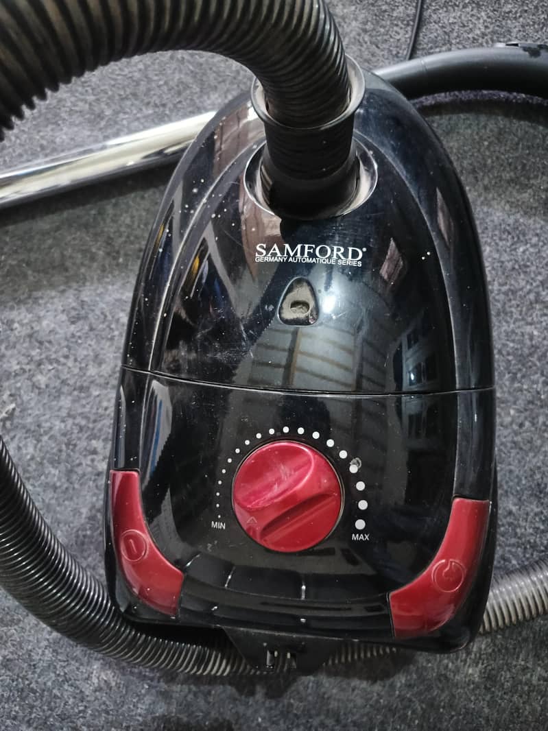 vacuum cleaner 3