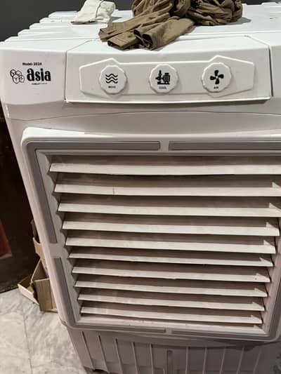Brand New Asia Big Cooler