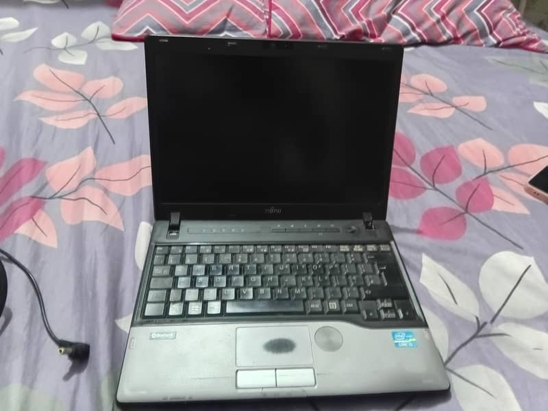 i5 3rd generation Fujitsu 11