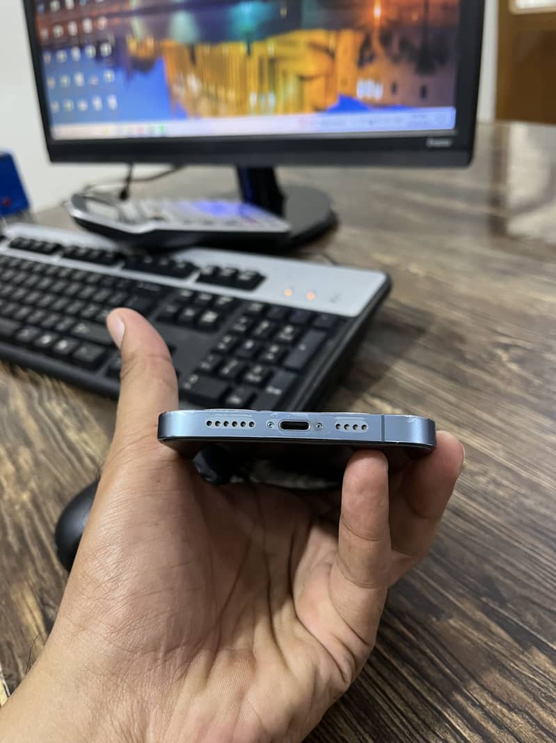 Apple iPhone 13 Pro Max 3